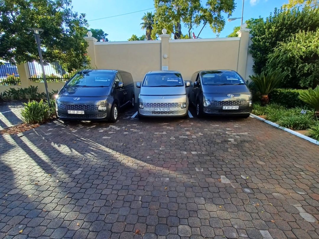 Group Charters & Contracted Staff Transport